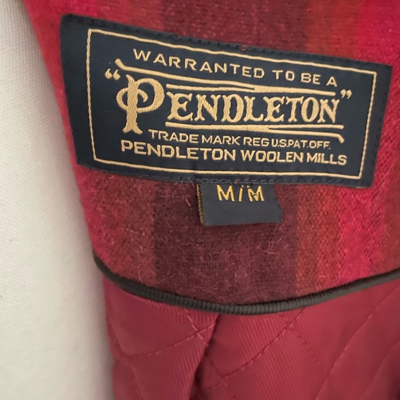 Pendleton Red and Black Woolen Jacket - Picture 2 of 12